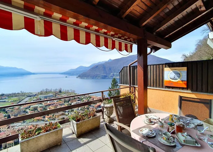 In With Pool Σπίτι διακοπών