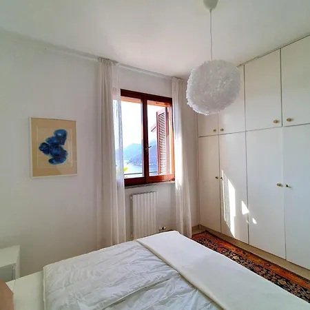 In With Pool Nyaraló