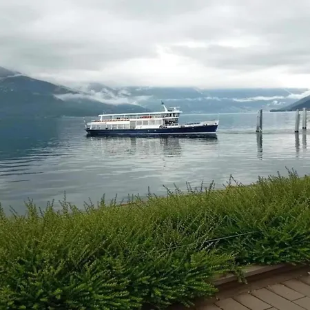 In With Pool Maccagno