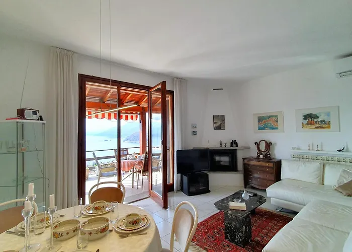 Holiday home In With Pool Maccagno