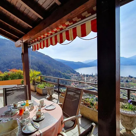 Casa vacanze In With Pool Maccagno
